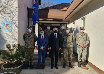 Čović posjetio vojarnu OS BiH „Stanislav Baja Kraljević“