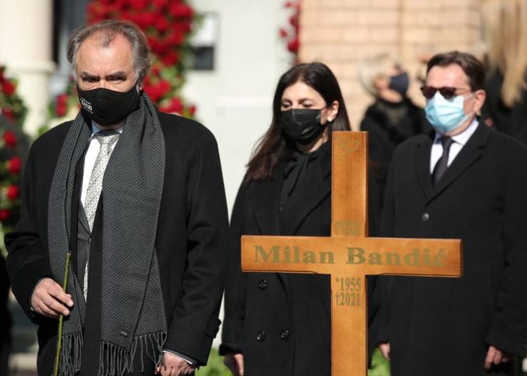 Na sprovodu Milana Bandića veliki broj građana
