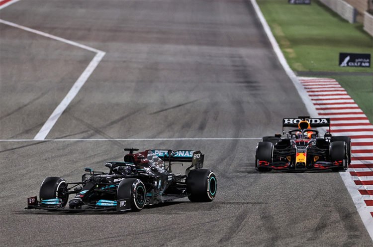 Lewis Hamilton kontroverznom pobjedom u Bahreinu kreno u obranu titule prvaka Formule 1
