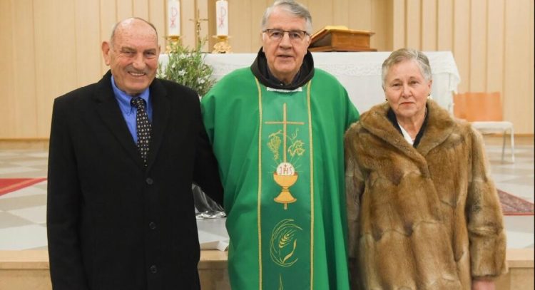 Posušje: Proslava 50 godina braka Milana i Anđe Lončar