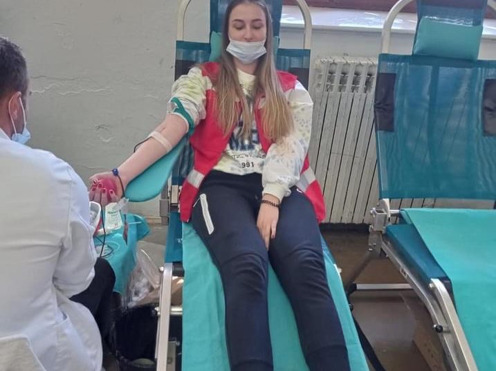 Širokobriješki gimnazijalci darovali 25 doza krvi