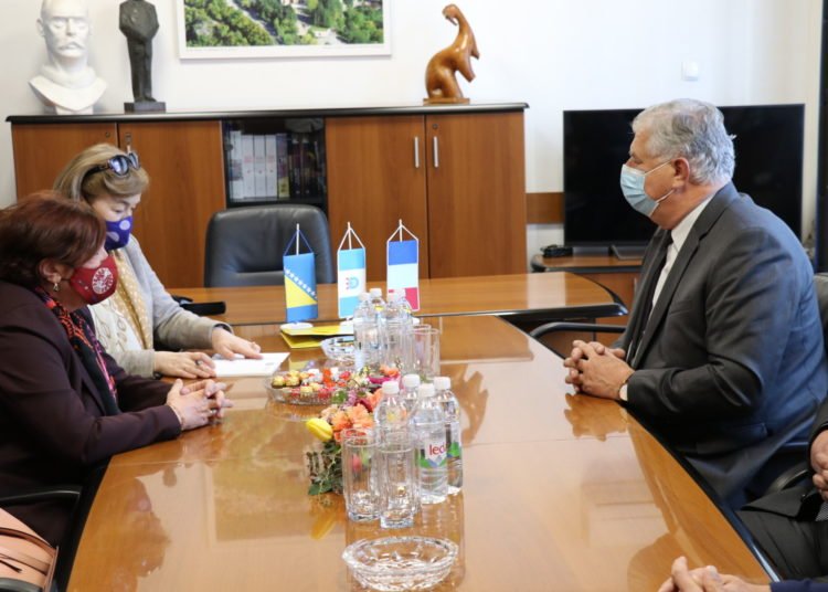 Gradonačelnik Kraljević sastao se s francuskom veleposlanicom u BiH