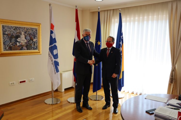Čović se sastao s veleposlanikom Švicarske u Bosni i Hercegovini