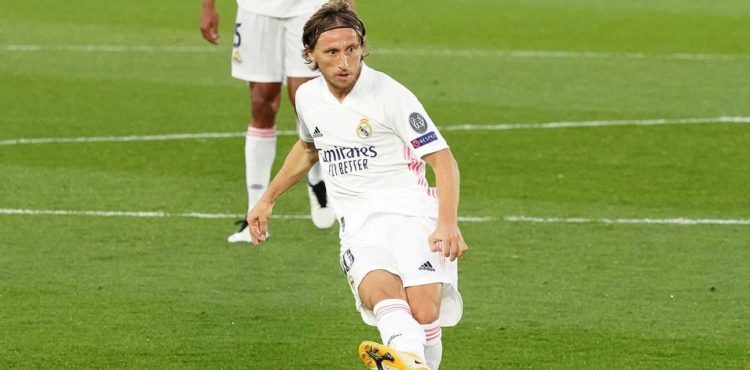 Španjolci oduševljeni Modrićem