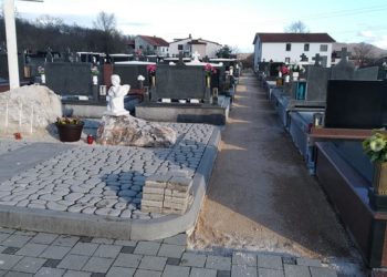 Radovi na groblju na Kočerinu lijepo napreduju