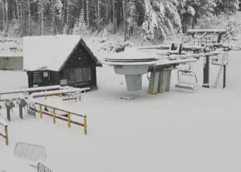 U dijelovima BiH pada snijeg, pogledajte situaciju na Blidinju