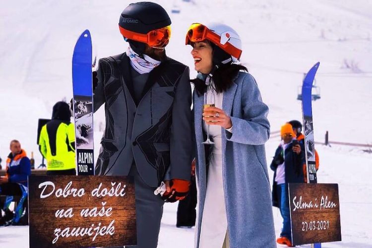 Nesvakidašnje vjenčanje na Bjelašnici: Sudbonosno “da” pod punom ski opremom