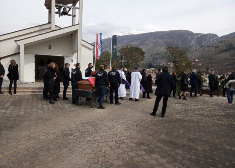U Mostaru pokopan branitelj HVO-a Zoran Galić, pronađen nakon 27 godina u Bugojnu