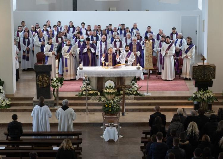 U Širokom Brijegu pokopan fra Serafin Hrkać