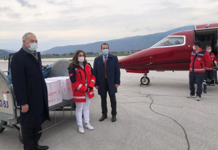Stiglo još 10.000 doza cjepiva iz Turske