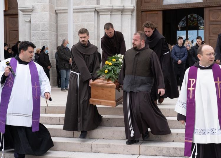 U Širokom Brijegu pokopan fra Serafin Hrkać