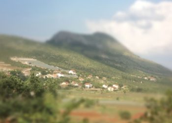 Vojnići pokošeni koronom, uplašeni mještani vidjeli misteriozni avion