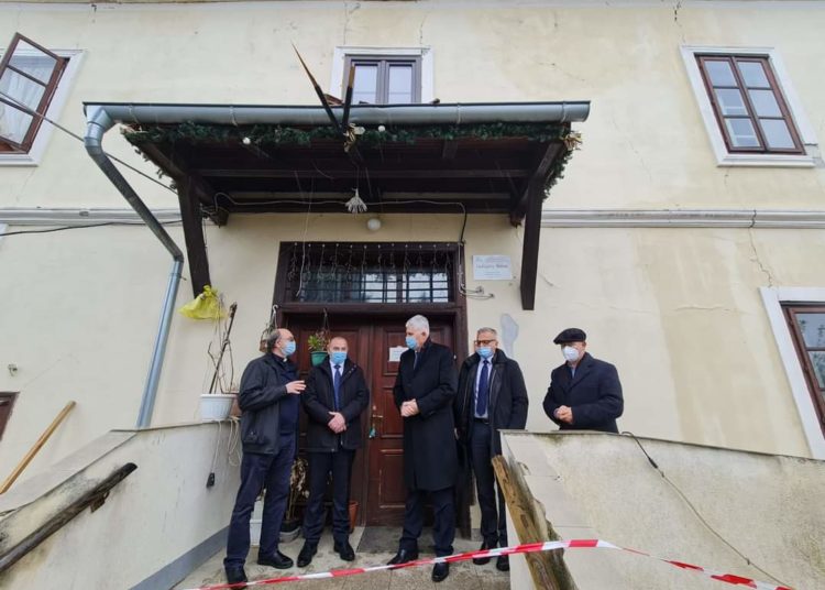 Čović posjetio Petrinju i Banovinu: Stojimo uz svoj hrvatski narod i pomoći ćemo u svakom segmentu