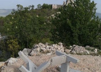 Vandalizam na poletištu Paragliding Ljubuški