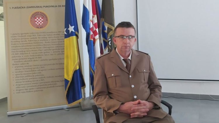 Brigadir Martin Pažin: Krunica je i za katolike vojnike znak raspoznavanja