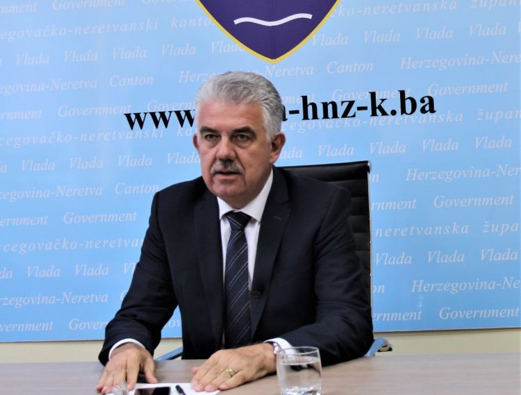 Herceg oštro osudio postupanje policajaca