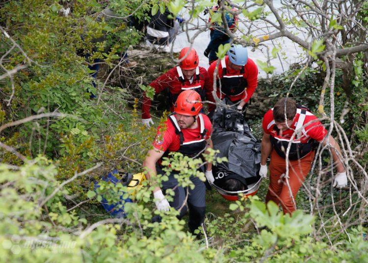 Mostar: U Neretvi pronađen mrtav muškarac