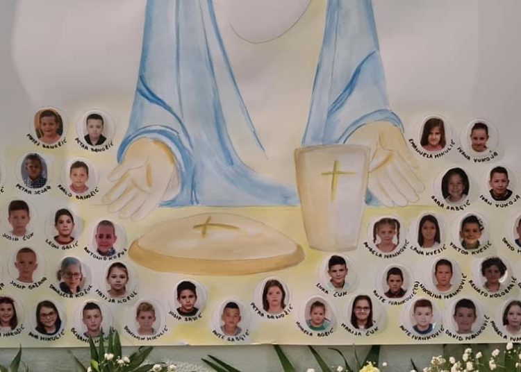 Kočerin: Prvu Svetu Pričest primilo 38 djece