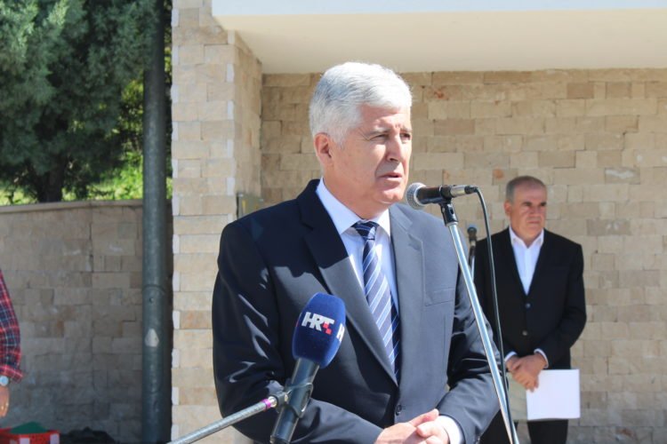 30. obljetnica zaustavljanja tenkova u Pologu i Dan hrvatskih branitelja Grada Širokog Brijega