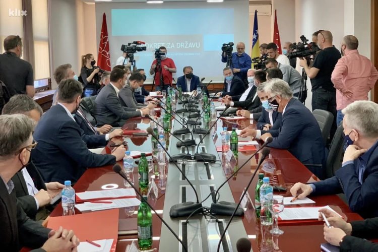 Probošnjačke stranke se dogovarale kako ovladati pozicijama koje pripadaju Hrvatima u Republici Srpskoj