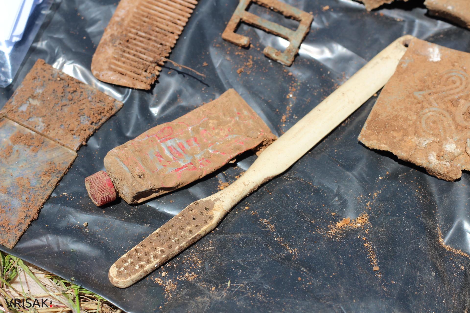 Izvršena ekshumacija šest tijela hrvatskih vojnika s Čarapova polja na Privalju