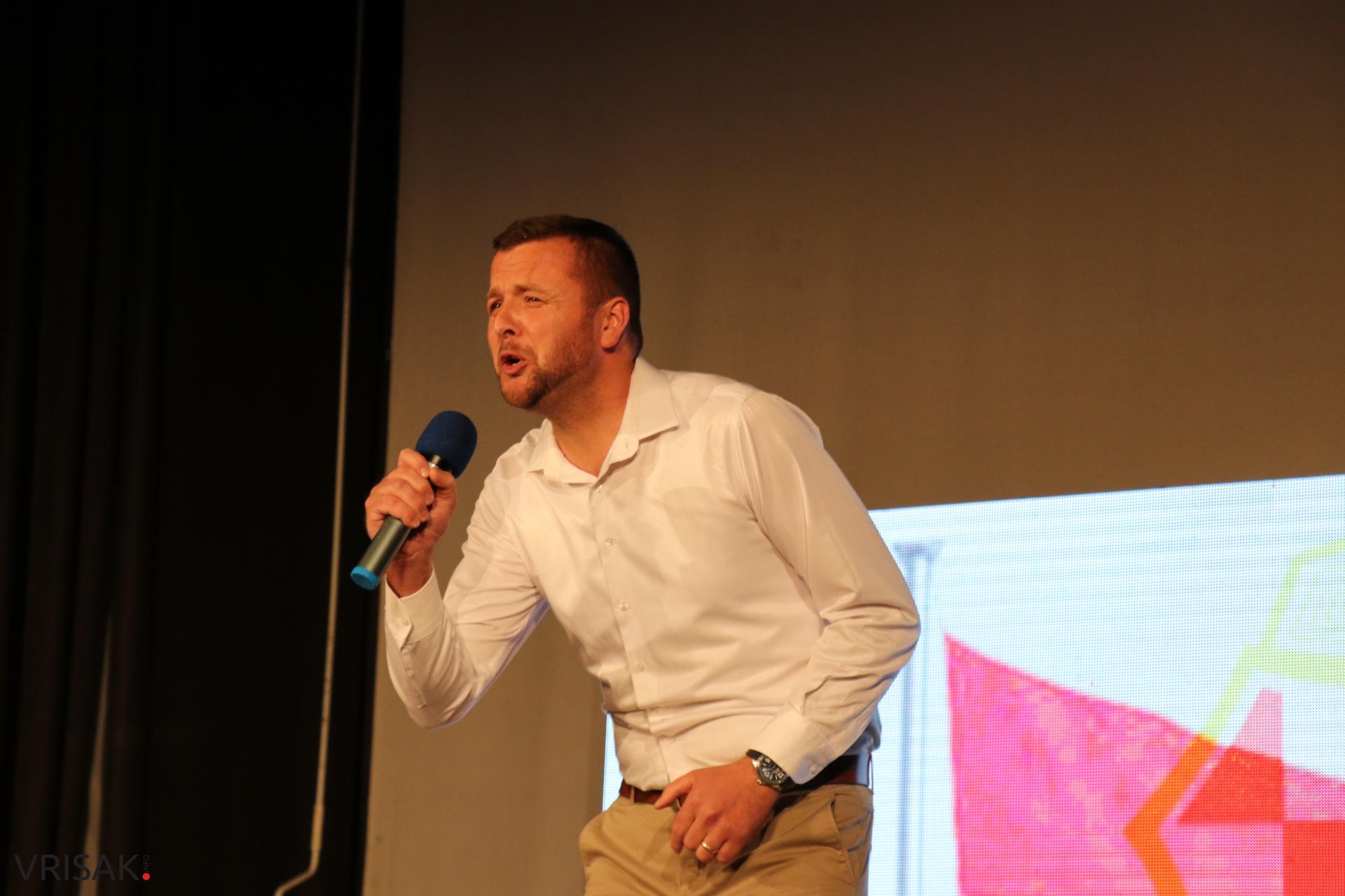 Nada Milardović pobjednica Festivala pjevača amatera u Širokom Brijegu