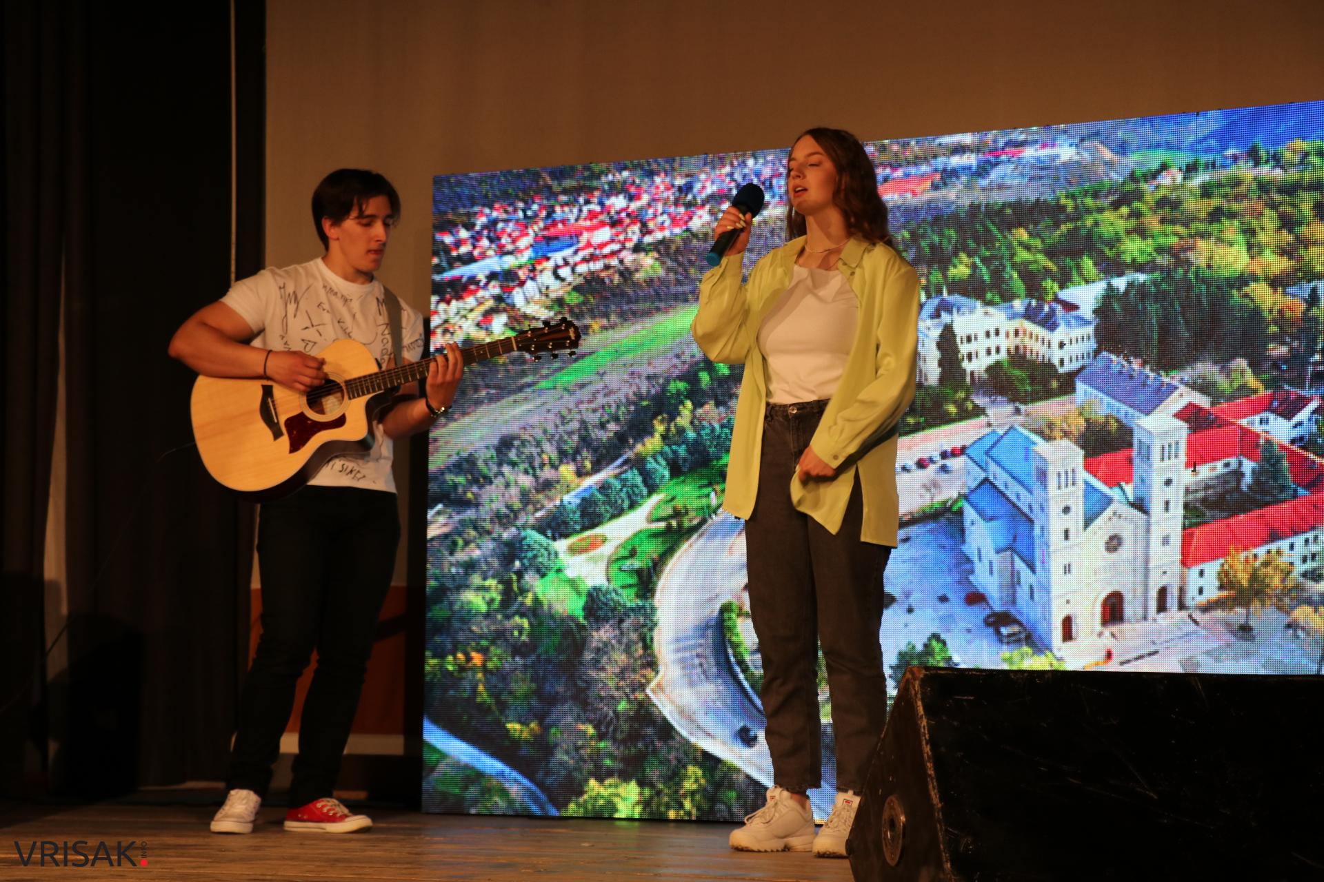 Nada Milardović pobjednica Festivala pjevača amatera u Širokom Brijegu