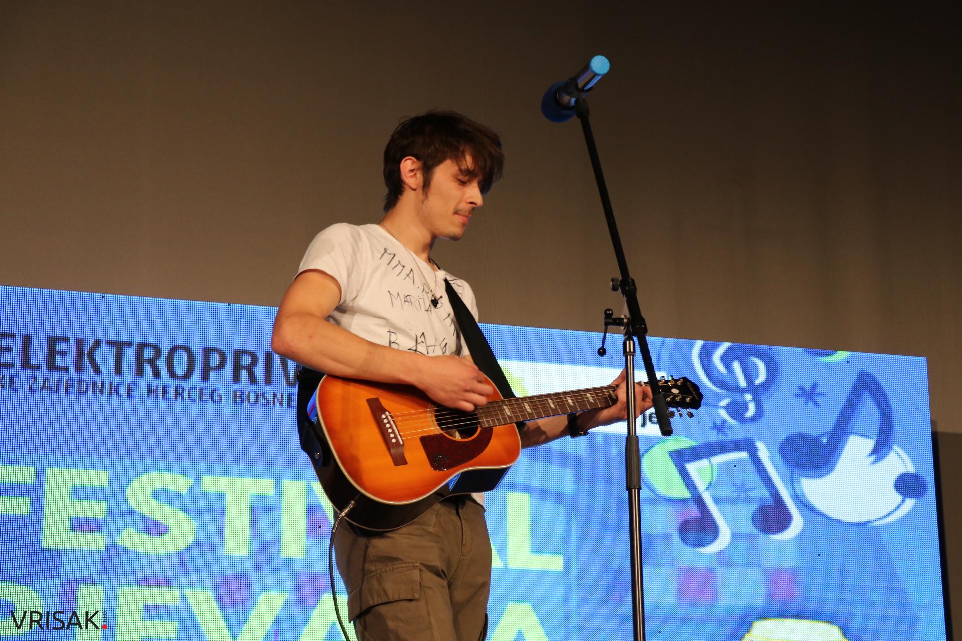 Nada Milardović pobjednica Festivala pjevača amatera u Širokom Brijegu