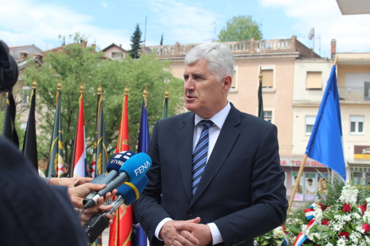 30. obljetnica zaustavljanja tenkova u Pologu i Dan hrvatskih branitelja Grada Širokog Brijega