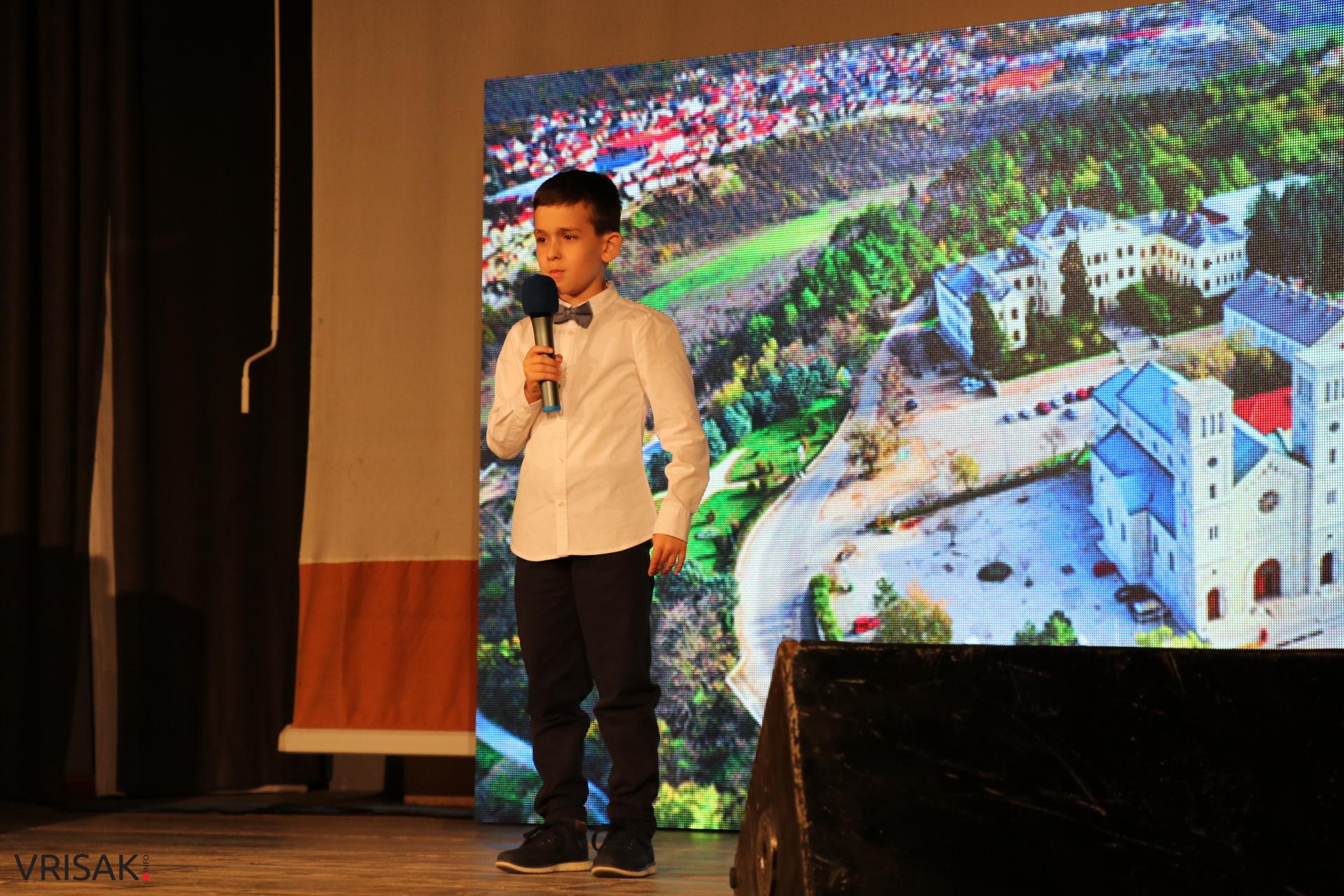 Nada Milardović pobjednica Festivala pjevača amatera u Širokom Brijegu