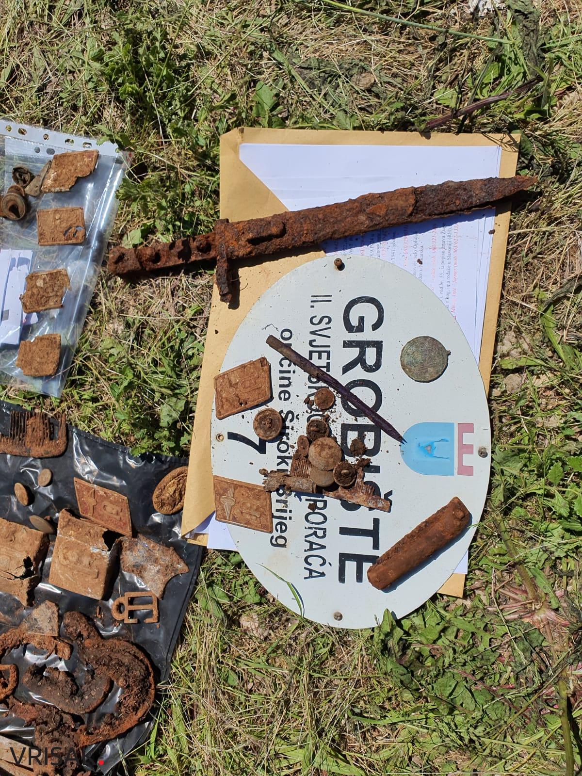 Izvršena ekshumacija šest tijela hrvatskih vojnika s Čarapova polja na Privalju