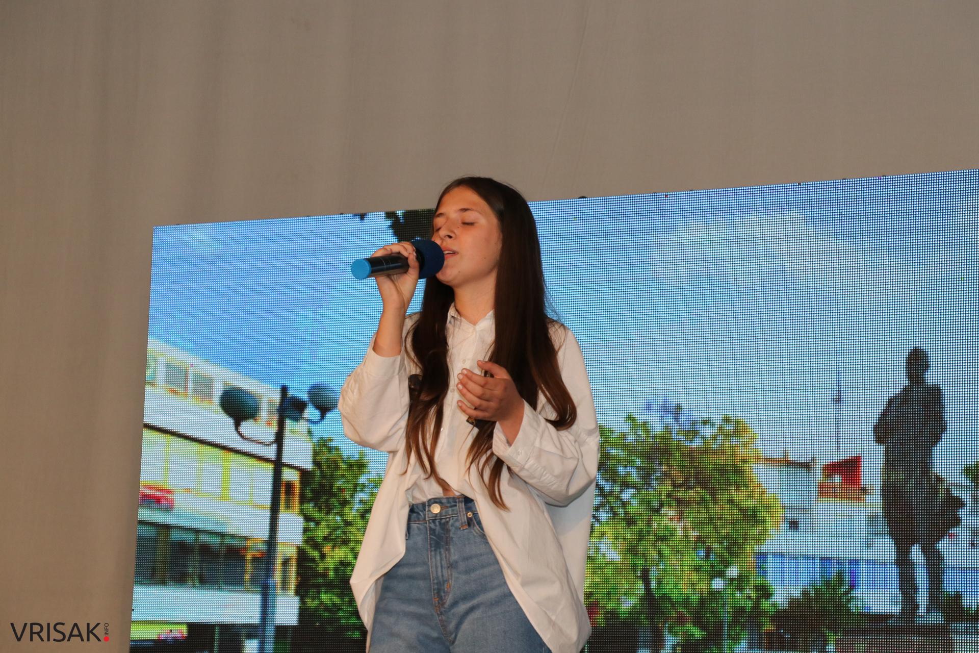 Nada Milardović pobjednica Festivala pjevača amatera u Širokom Brijegu