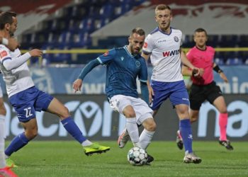 Odlična utakmica na Grbavici; Široki slavio protiv Željezničara