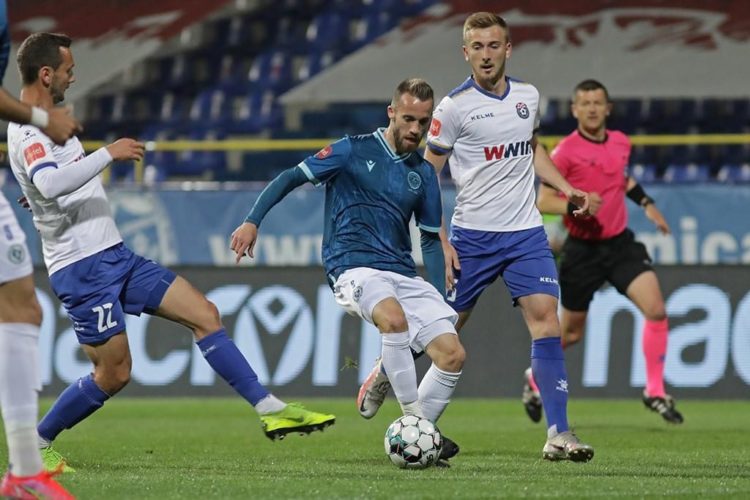 Odlična utakmica na Grbavici; Široki slavio protiv Željezničara