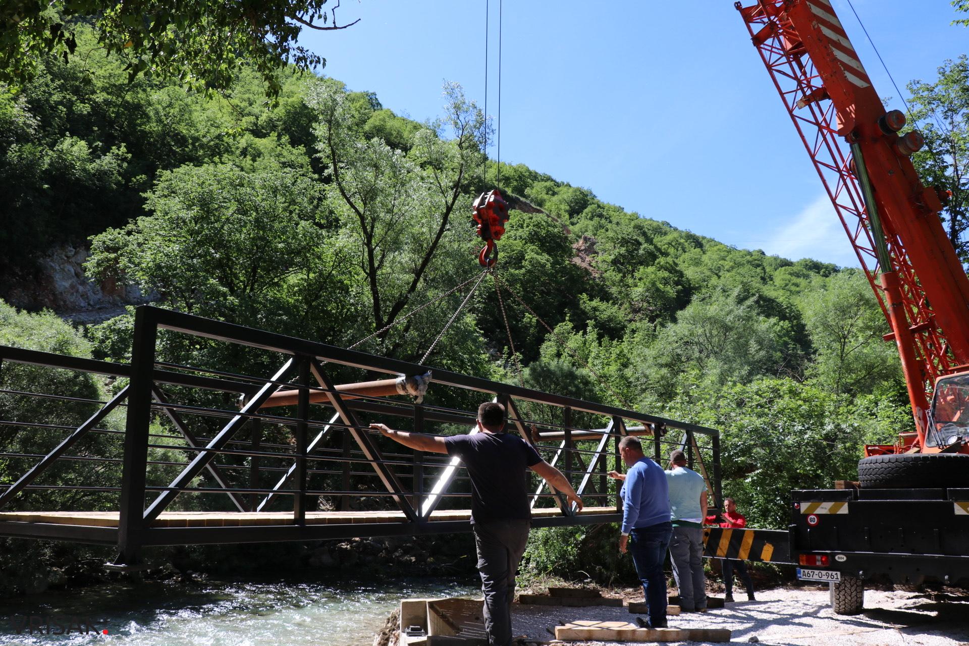 Kroz projekt Cycling Rural financiran programom Europske unije postavljeni pješački mostovi preko rijeke Lištice u kanjonu Borak