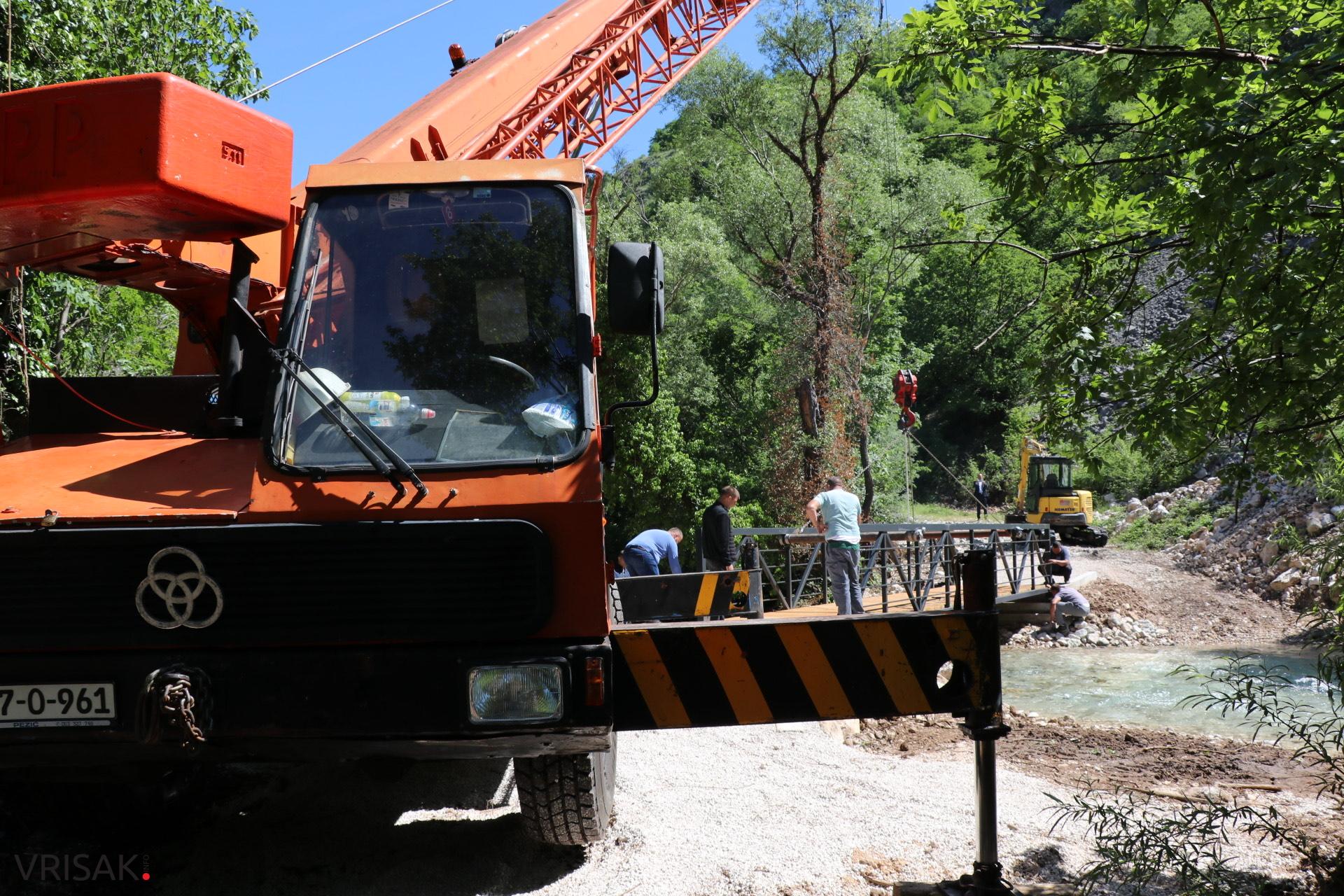 Kroz projekt Cycling Rural financiran programom Europske unije postavljeni pješački mostovi preko rijeke Lištice u kanjonu Borak
