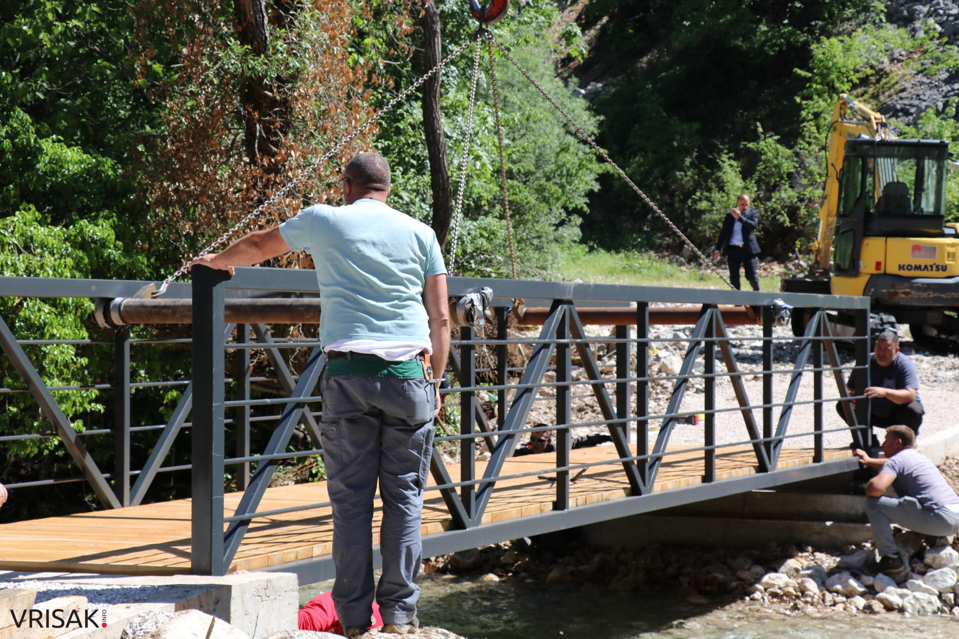 Kroz projekt Cycling Rural financiran programom Europske unije postavljeni pješački mostovi preko rijeke Lištice u kanjonu Borak