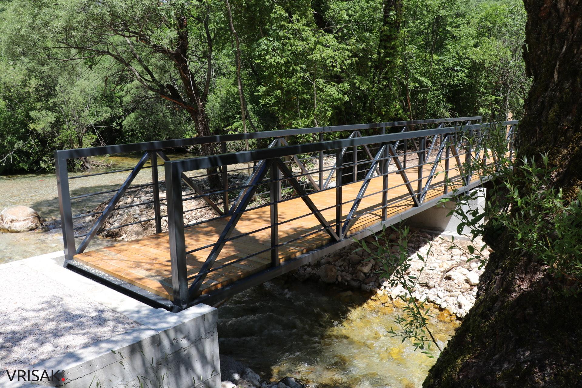 Kroz projekt Cycling Rural financiran programom Europske unije postavljeni pješački mostovi preko rijeke Lištice u kanjonu Borak