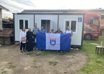 Isporučen kontejner u Petrinji u sklopu humanitarne akcije “Srcem za  stradale od potresa” u organizaciji ZZŠB
