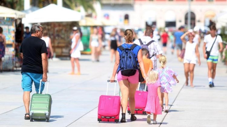 Od 1. srpnja uvode se digitalna potvrda o COVID-u i besplatni testovi