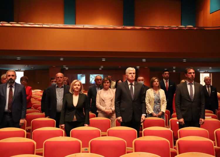 Izabrano novo vodstvo Hrvatske zajednice Herceg-Bosne