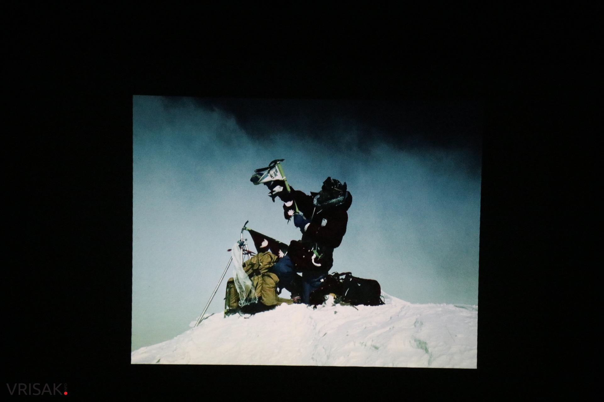 Široki Brijeg: Proslavljeni alpinist Stipe Božić predstavio monografiju “San o Everestu”