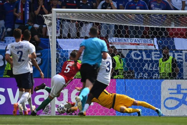 Mađari osvojili veliki bod nakon festivala promašaja svjetskih prvaka Francuza