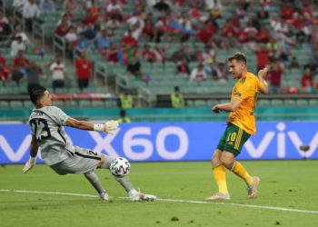 Wales slavio protiv Turske