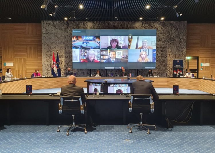 Svijest o nedjeljivom hrvatskom narodu sve je snažnija i prisutnija