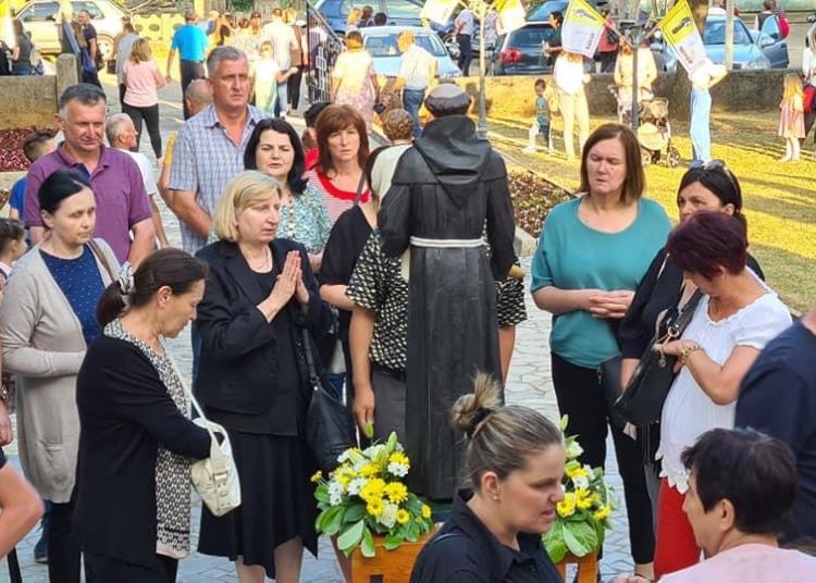 Druga večer Trodnevnice sv. Anti u Ljubotićima