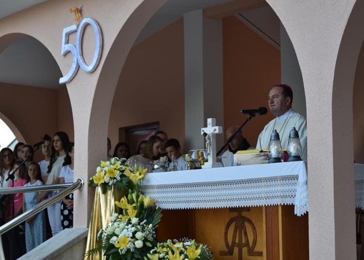 Ljubotići: Proslavljen sv. Ante i 50 godina crkve