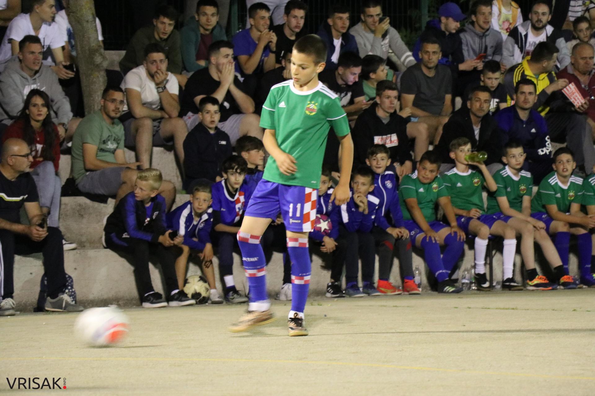Finale malonogometnog turnira Trn WWin izborili Volarević promet/Dalmata salon i Vaske Benz
