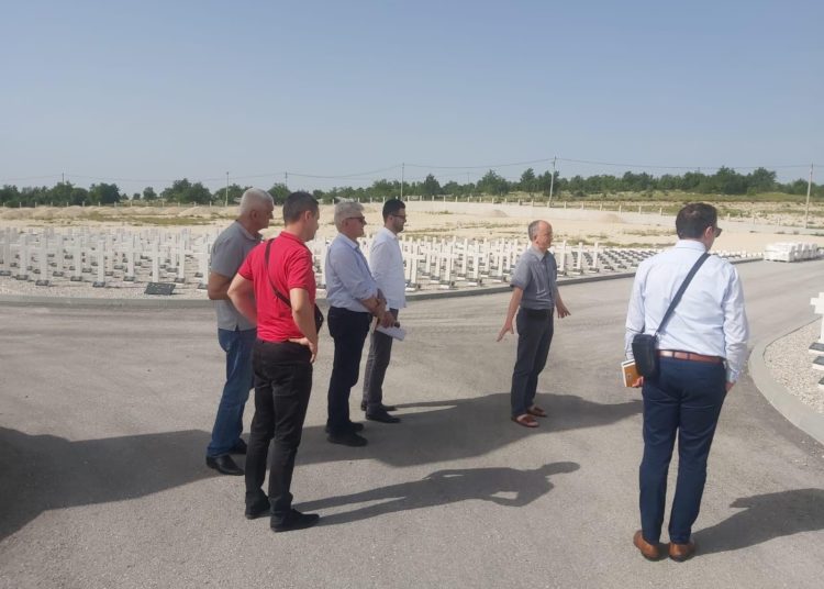 Groblje mira na Bilima posjetio načelnik općine Posušje