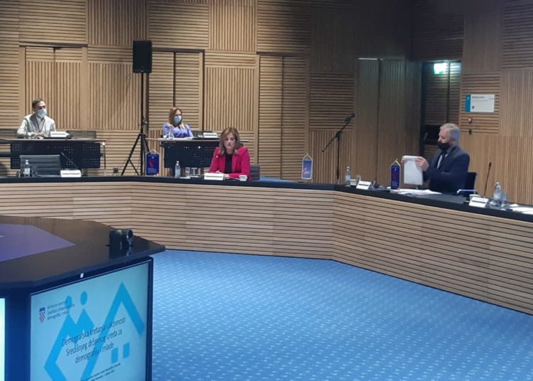 Svijest o nedjeljivom hrvatskom narodu sve je snažnija i prisutnija